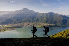 Escursionismo sopra il lago di Como